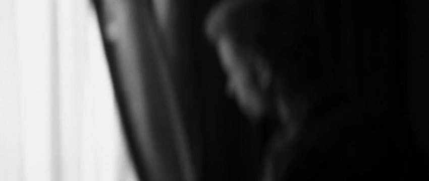 @Bollyweebholly Memento (2000) Remastered 720p Bluray X264 Esubs [Dual Audio] [Hindi Org Dd 2 0 – English] Full Hollywood Movie