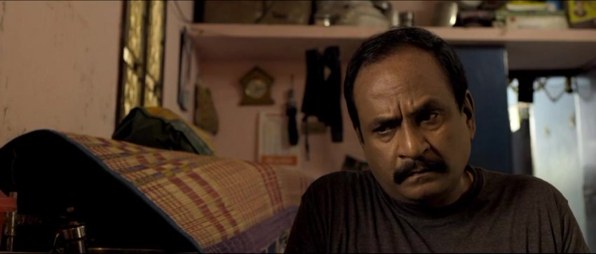 Carbon (2022) Uncut Dual Audio [Hindi + Tamil] Full Movi(2)