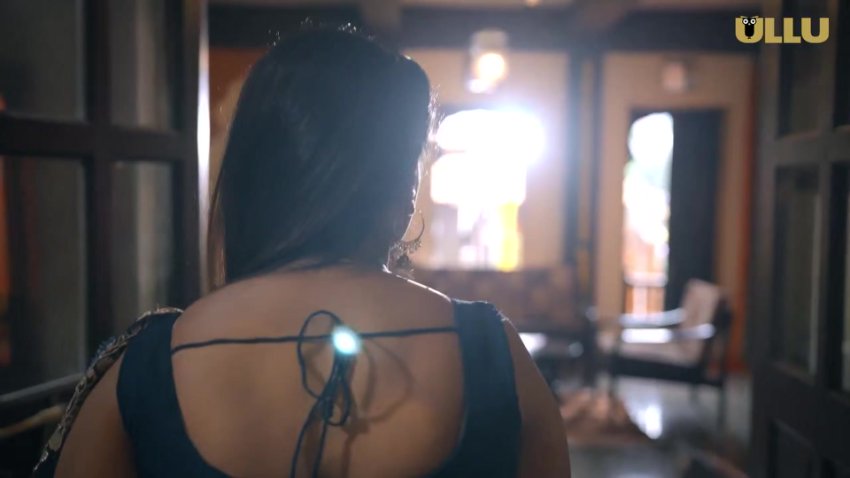 f9d9cc732b0770d541cc5aff516e8e10.mkv