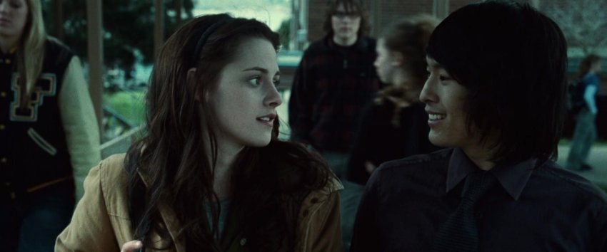 Twilight 2008 Bluray Remastered 1080p Hindi 2 0 + English 5 1 Ac3