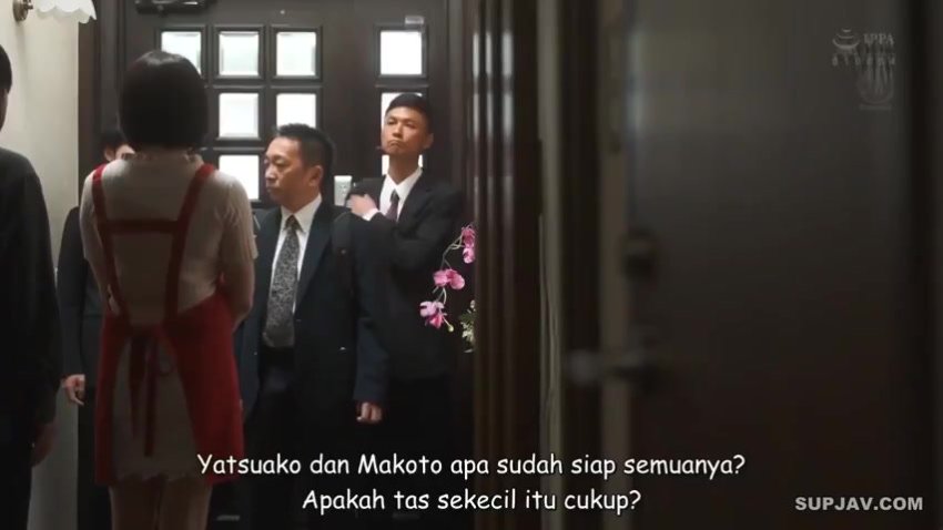 Roe 093 Saat Semuanya Tidak Ada Di Rumah Maki Tomoda(1)