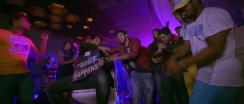 Shaadi Ka Golmaal (Kalyana Vaibhogame) 2016 Uncut Dual Audio(2)