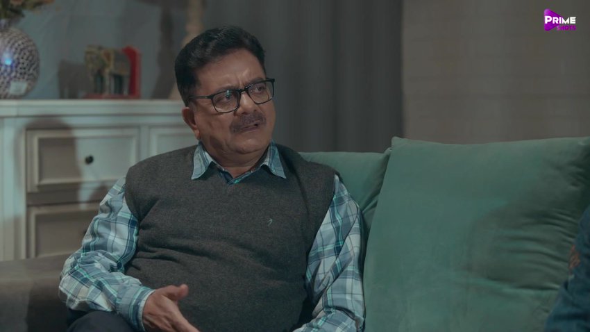 Mrs_Teacher_(2022)_720p_HEVC_UnRated_HDRip_S01E01_.mkv