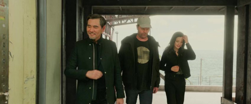 Meg Part 1 In English Hindi