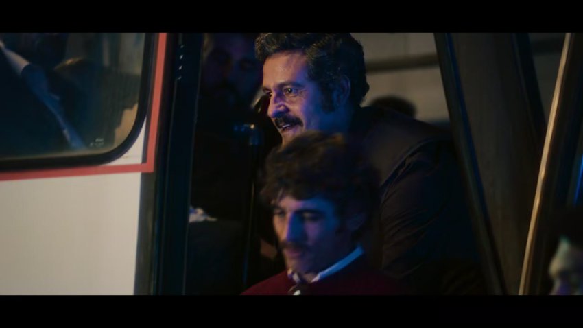 Bank Under Siege S01e05 Moment Of Truth 720p Nf Web Dl Aac2 0 Hevc