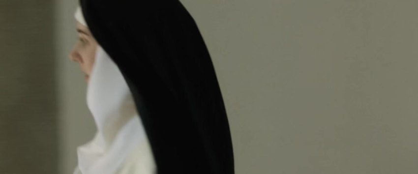 The_Little_Hours_(2017)_English_720p_BRRip_HEVC.mkv