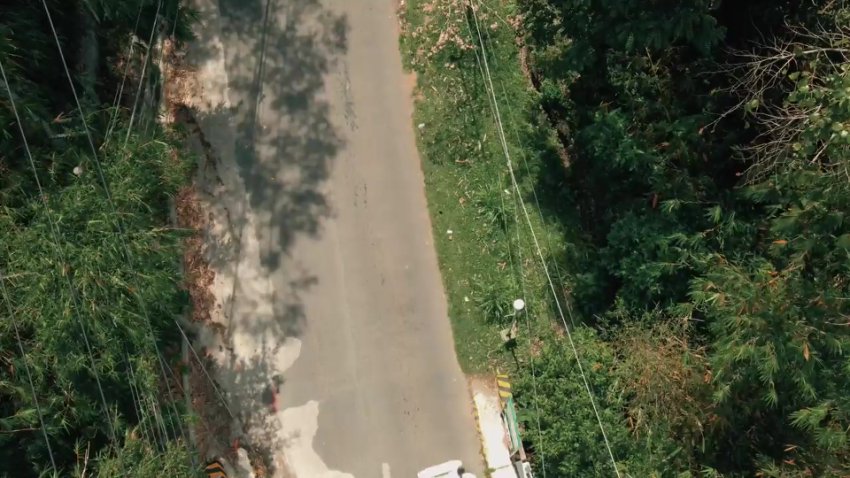 GIRL FRIDAY - Viva Films 2022 720p PMH.mkv.mp4