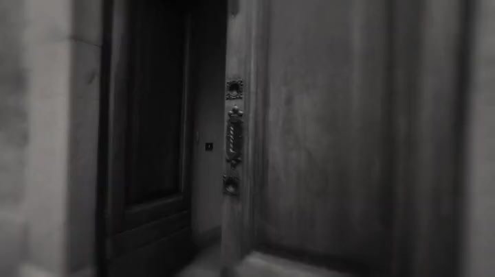 Lost In Florence (2017) 480p Hdrip Org Dual X264 Esub Vegamovies Nl(1)